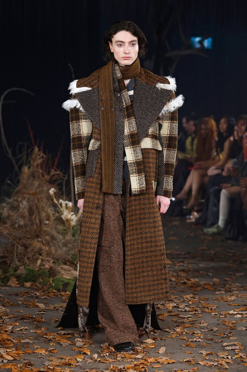 Look 2