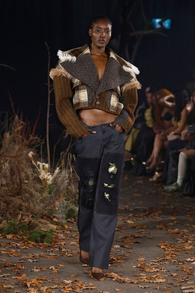 Look 4