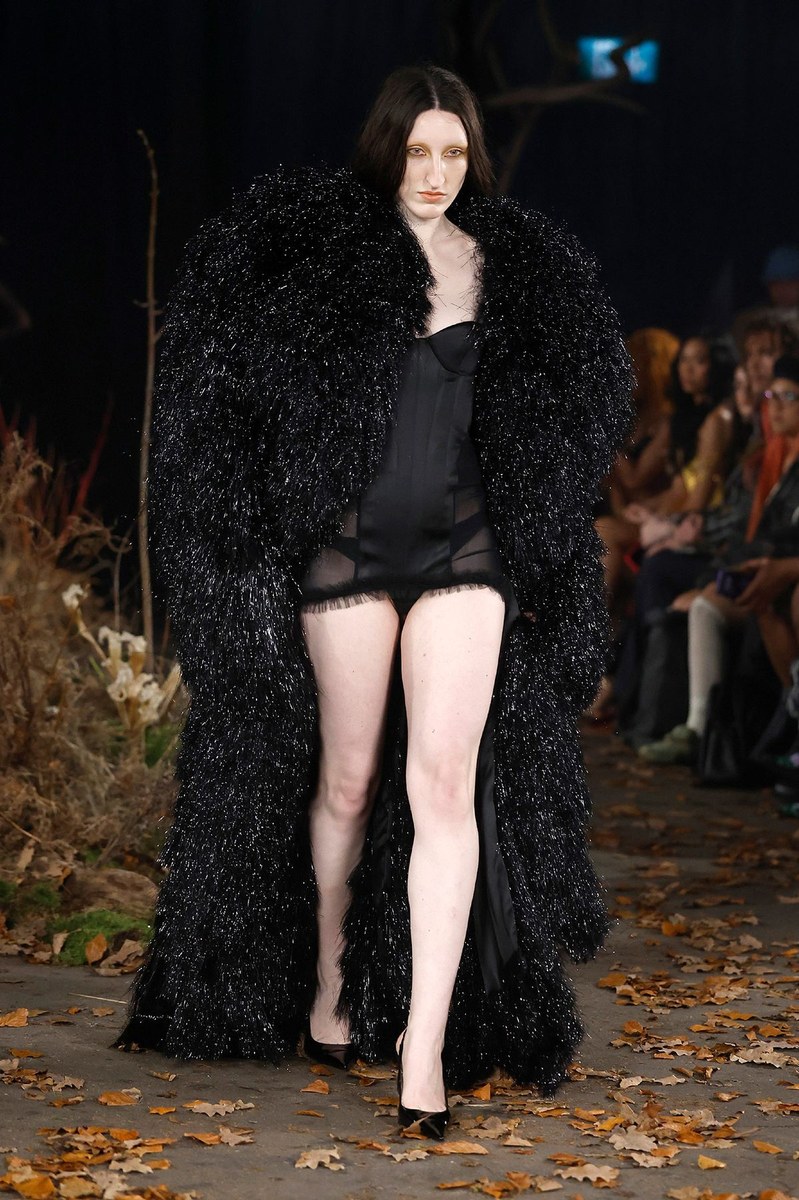 Look 34