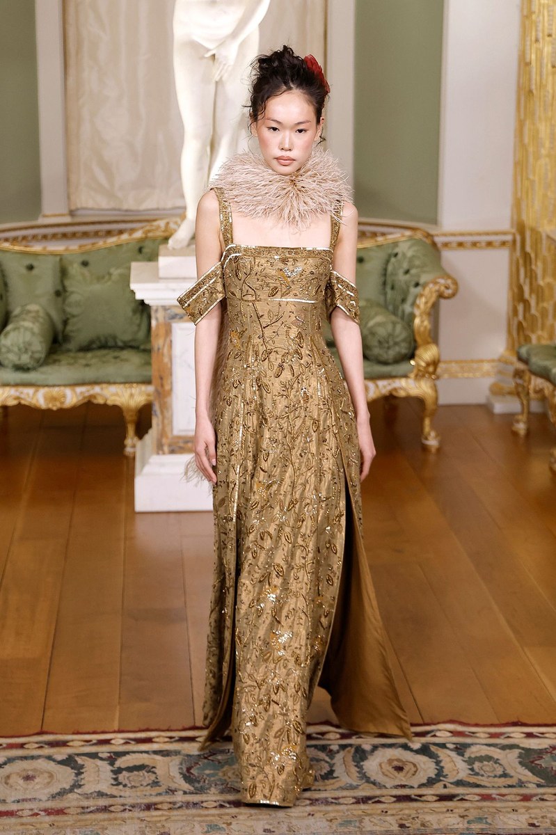 Look 11