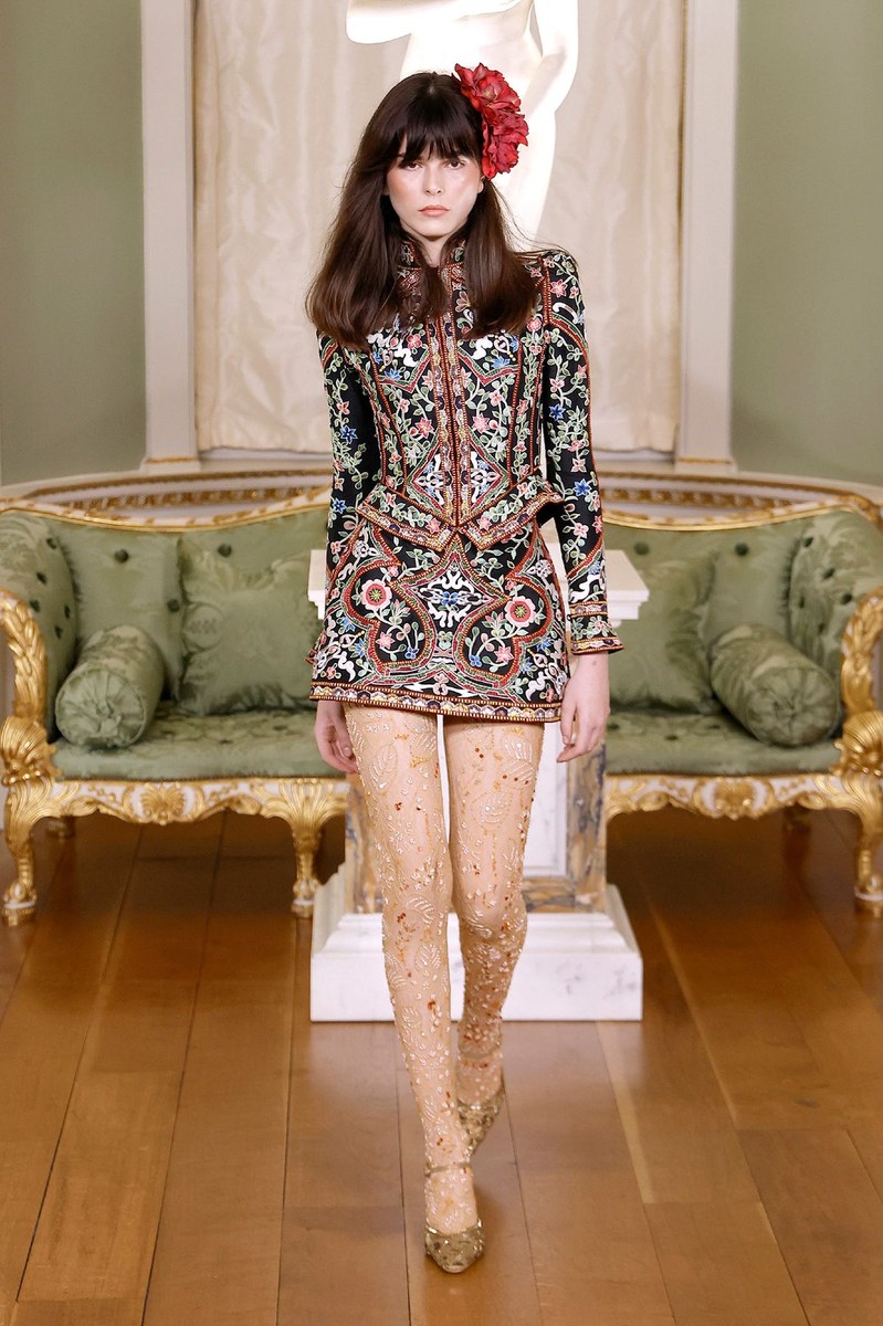 Look 29