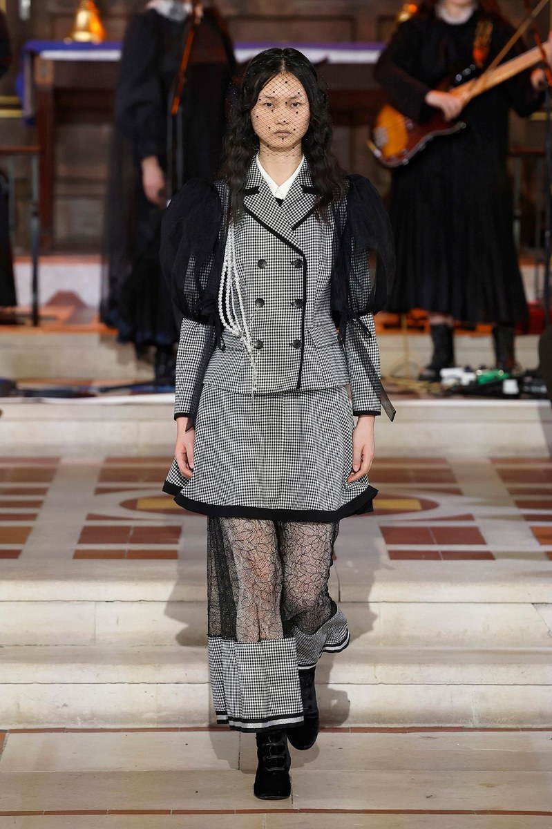 Look 9