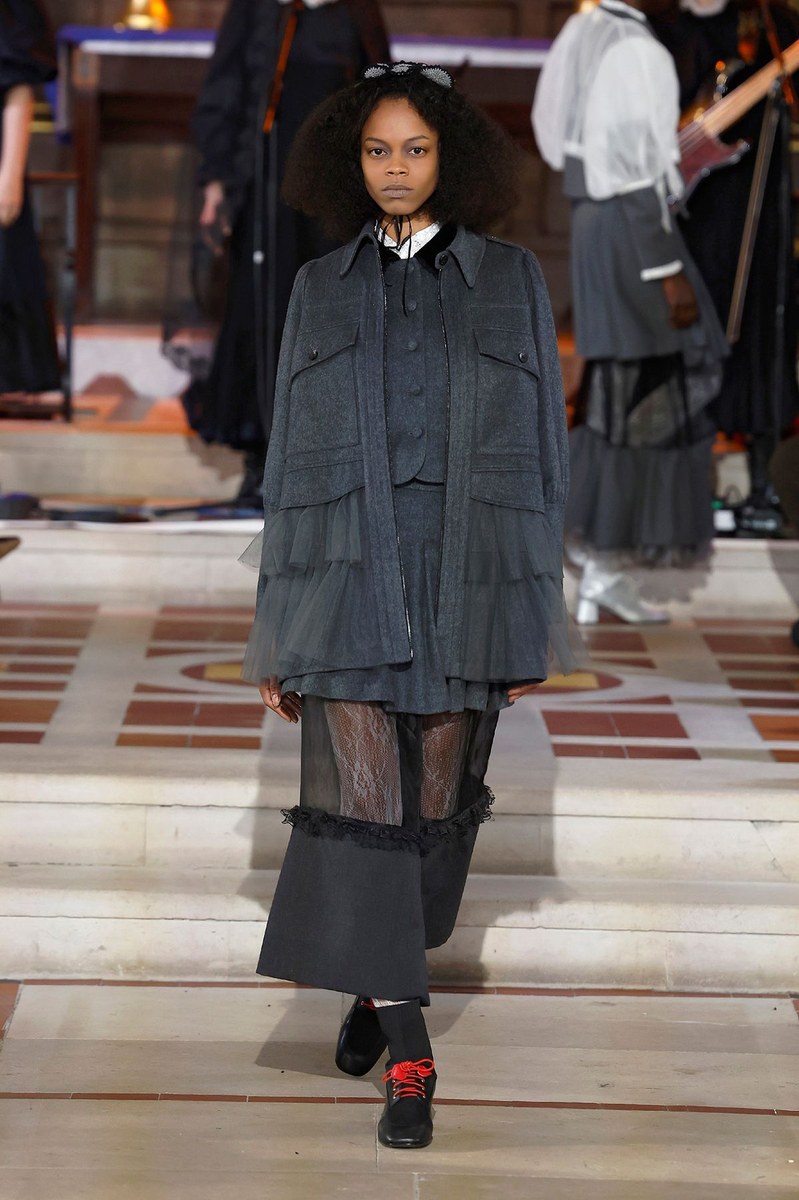 Look 12