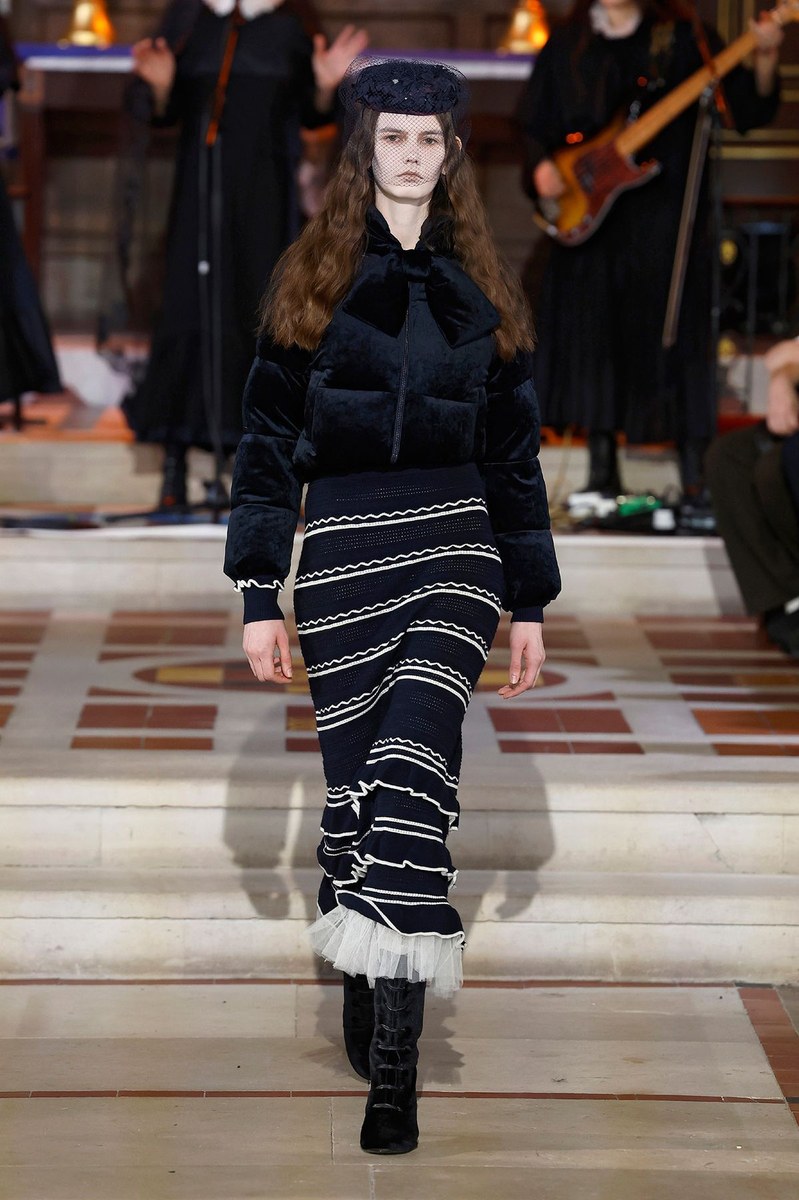 Look 19