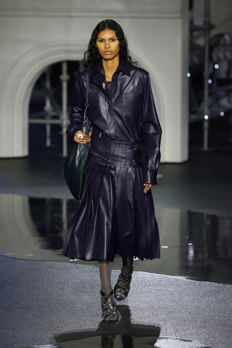 Look 5