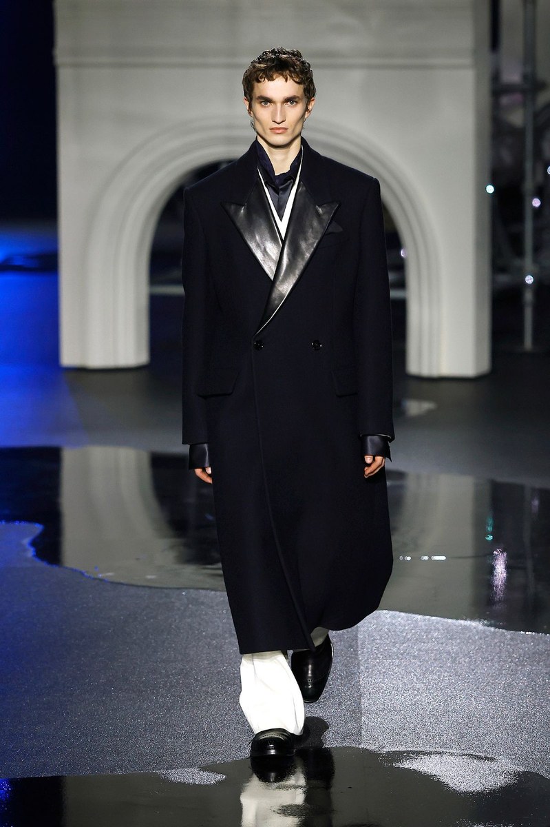 Look 26