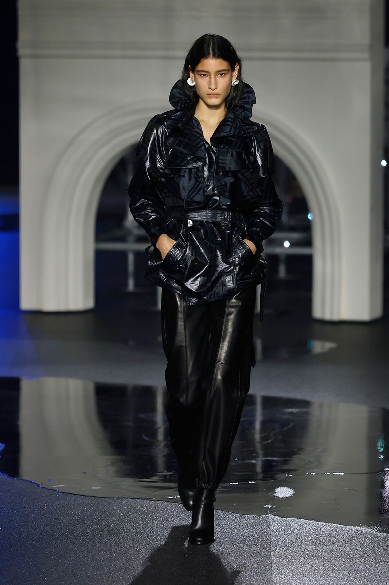 Look 52