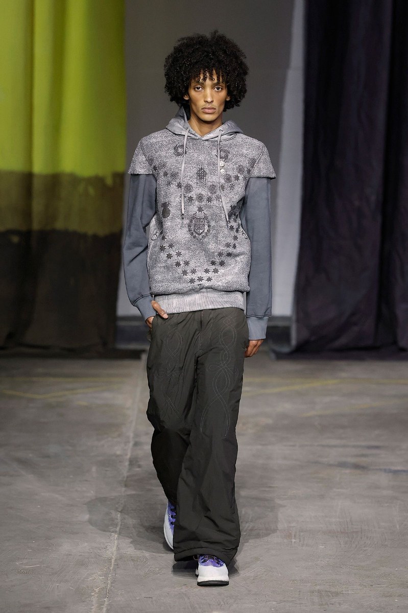 Look 8