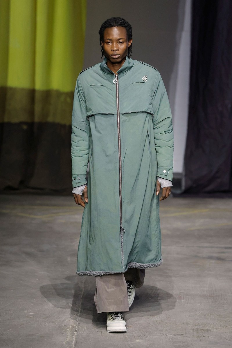 Look 11