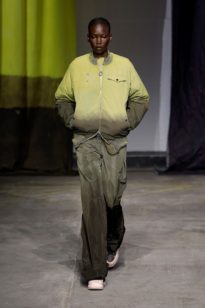 Look 27