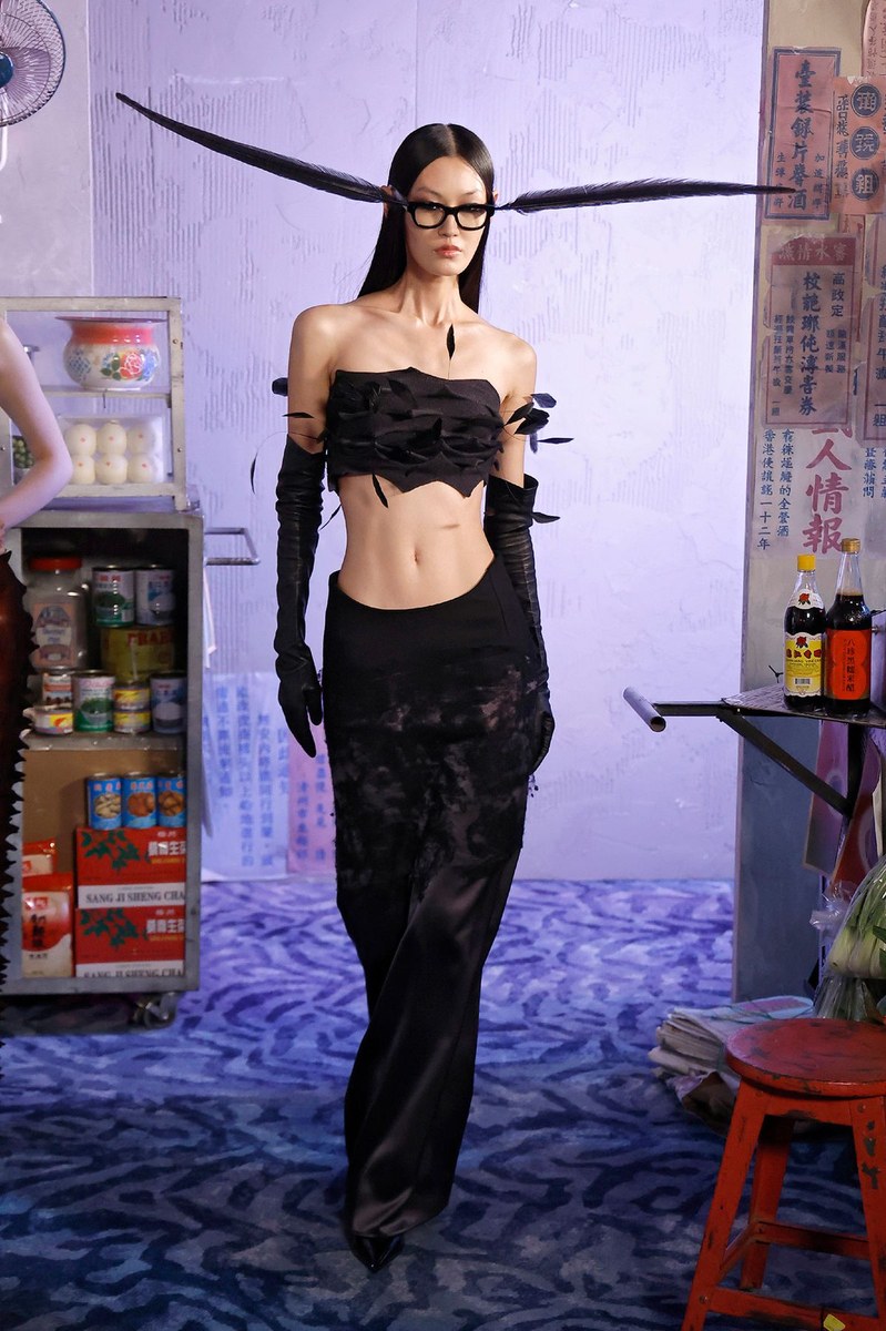 Look 7