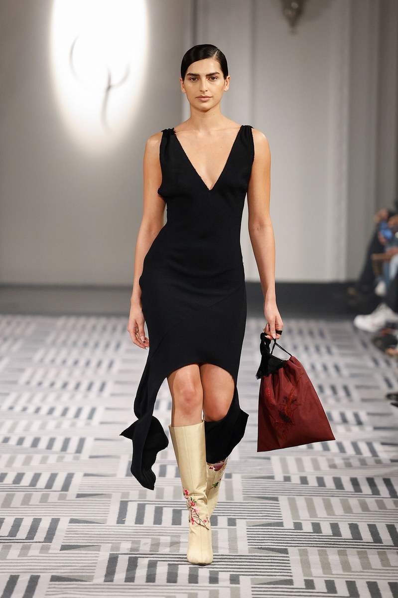 Look 9