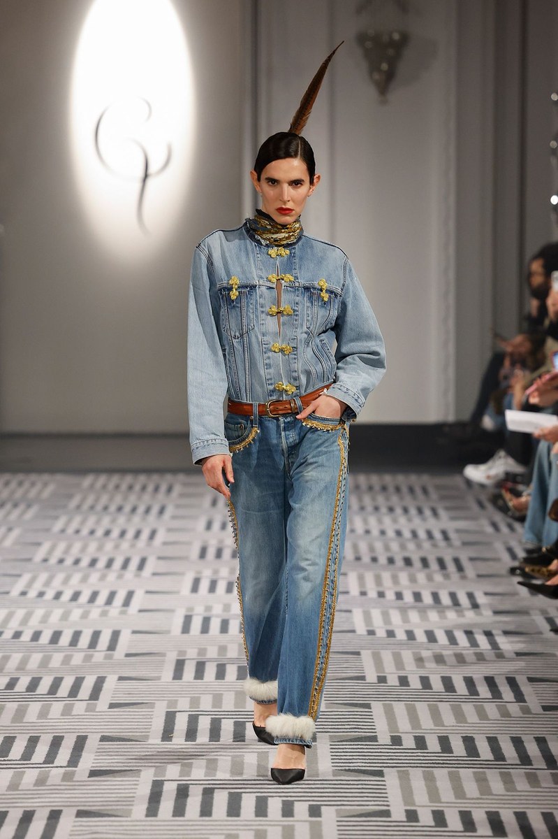 Look 12