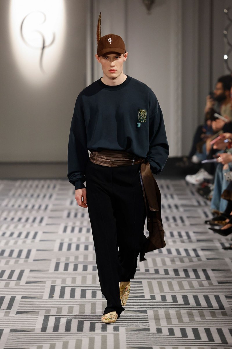 Look 15