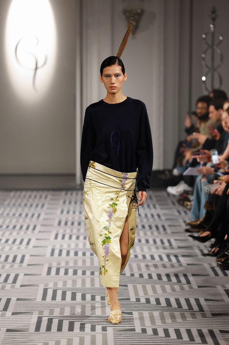 Look 18