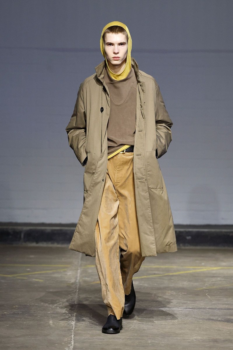 Look 13