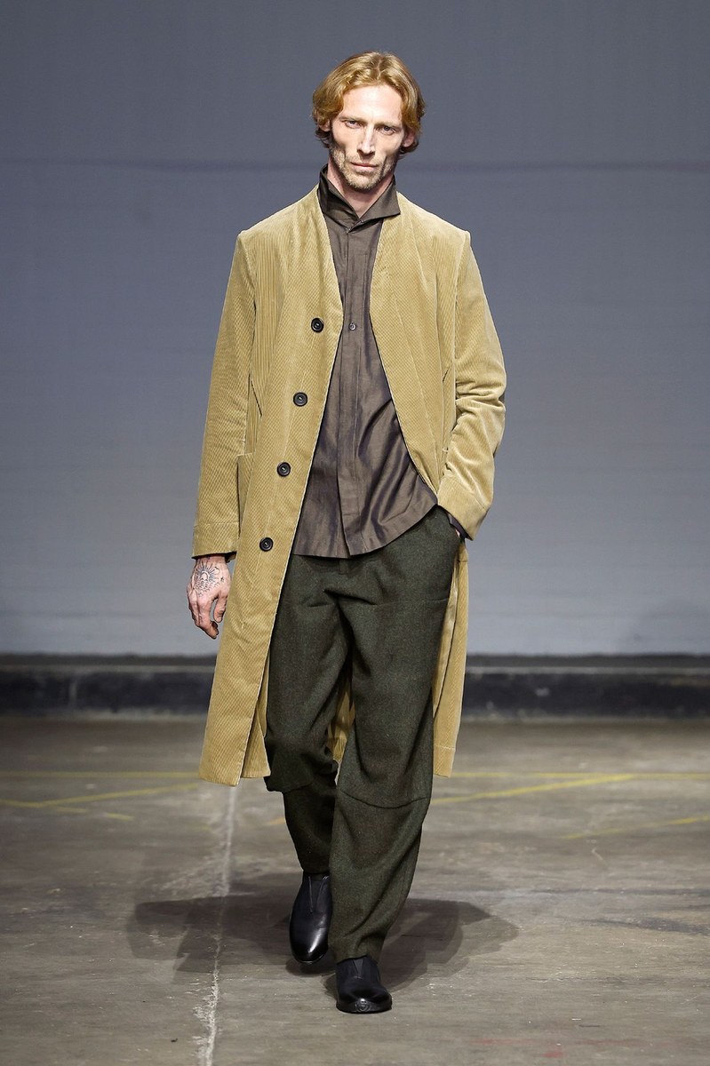 Look 14