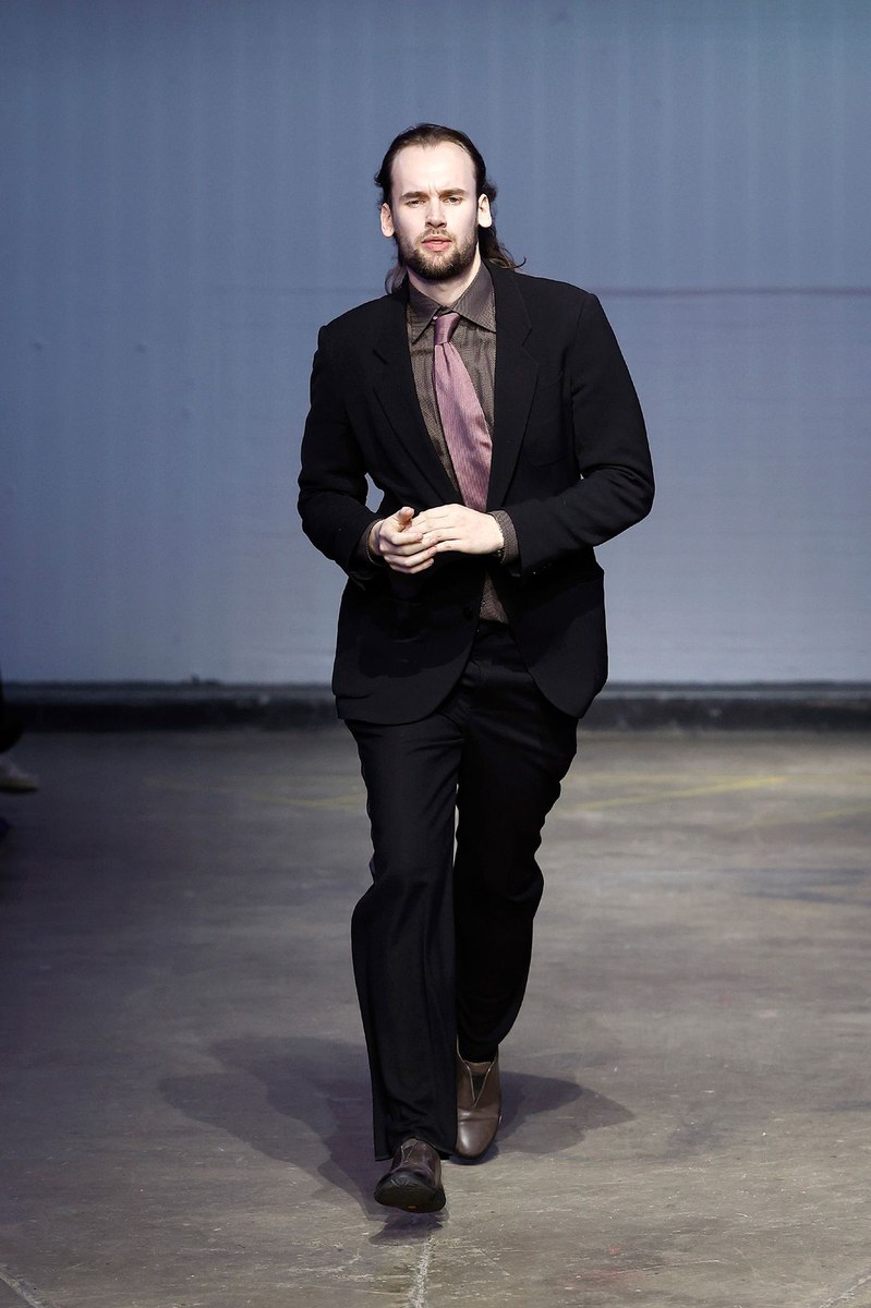 Look 24
