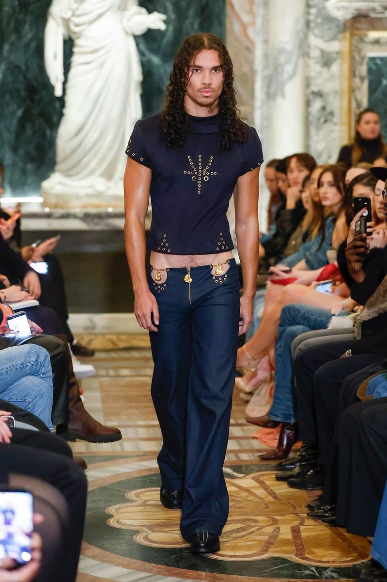 Look 29