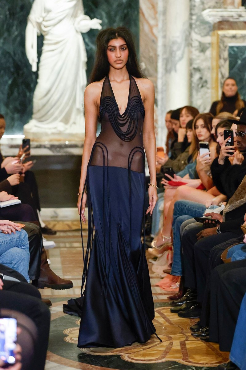 Look 30