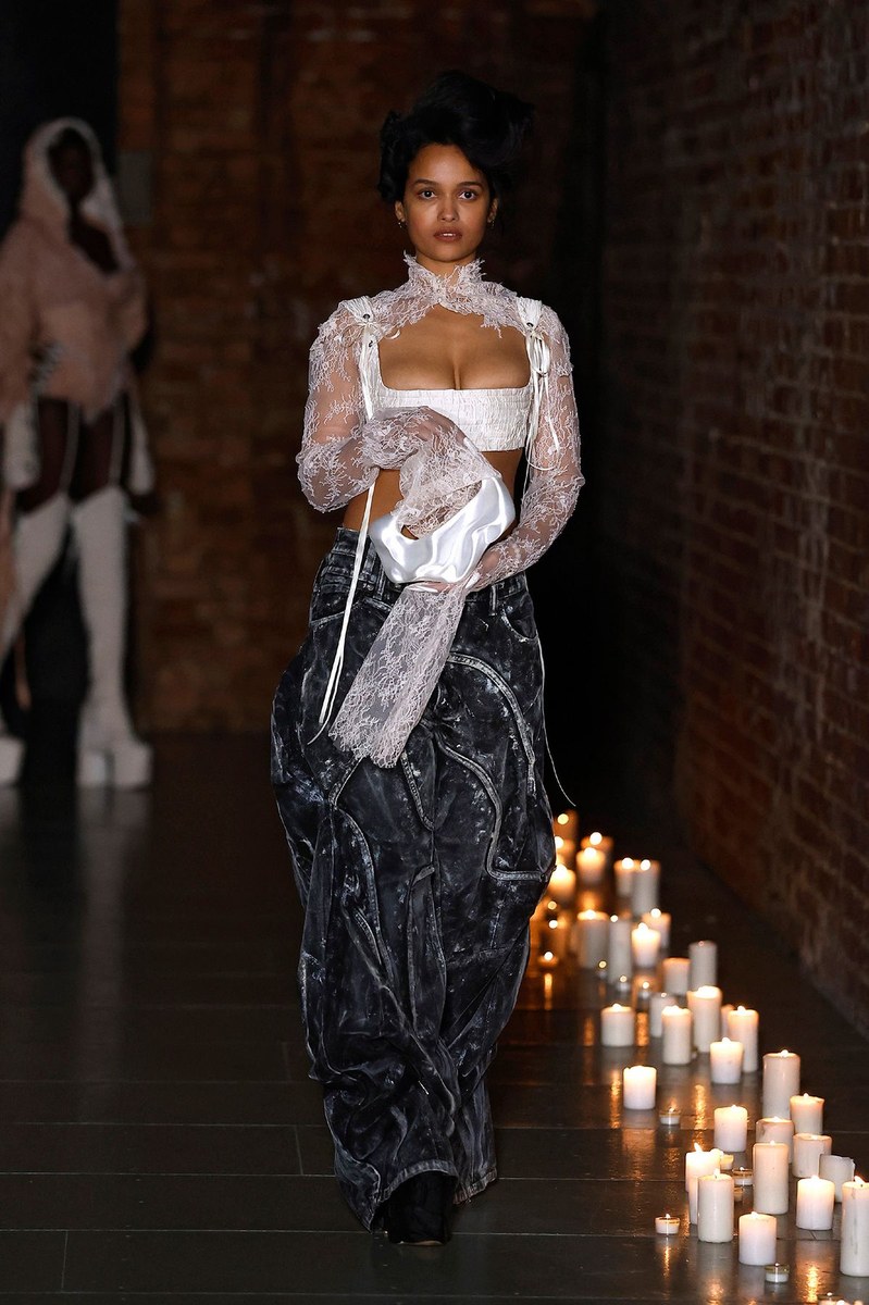 Look 9