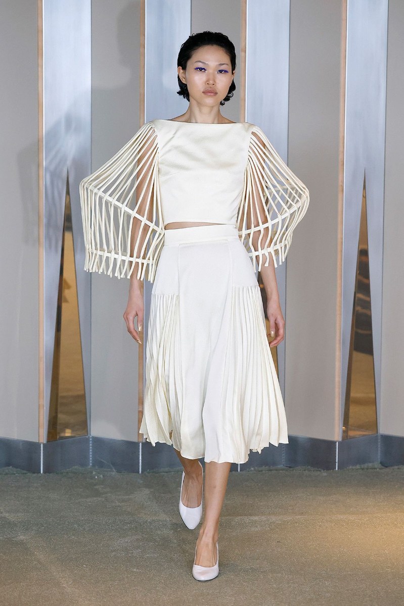 Look 7