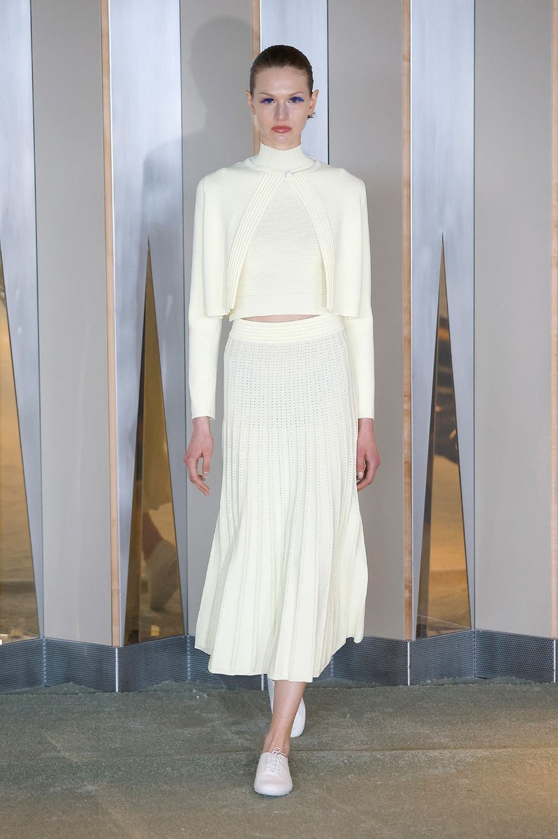 Look 8