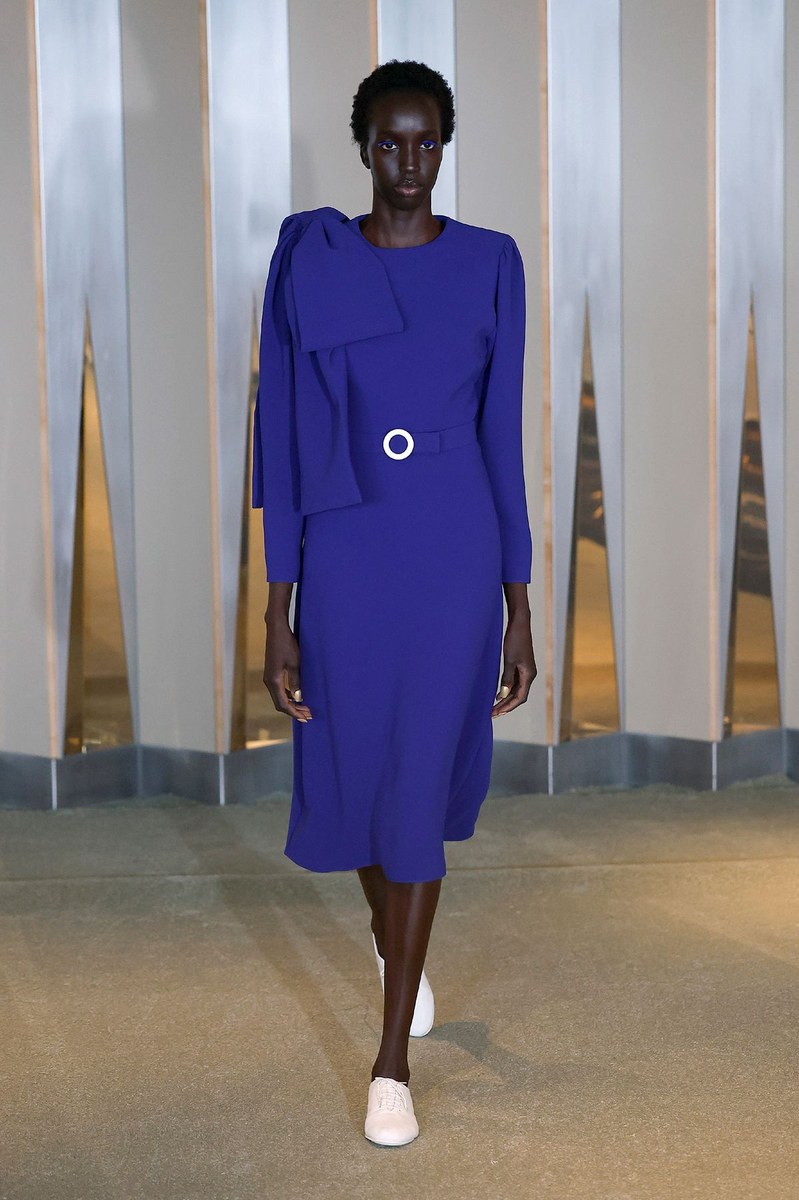 Look 15