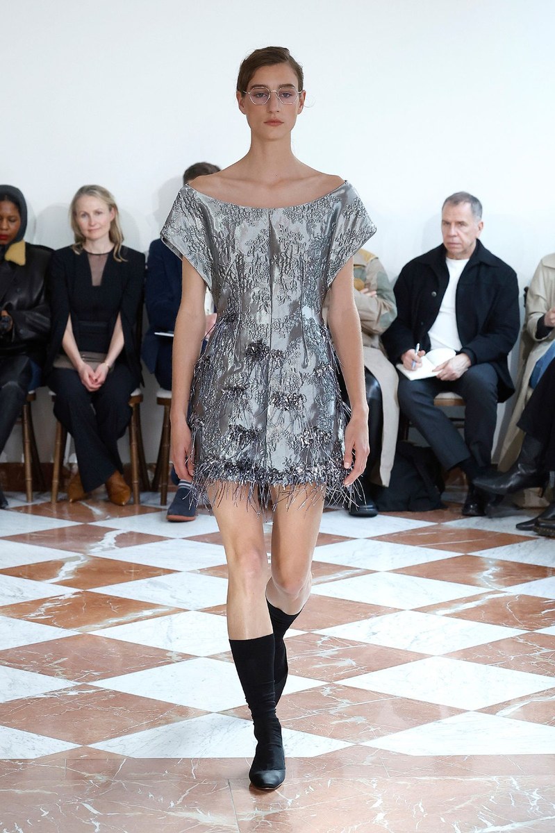 Look 29