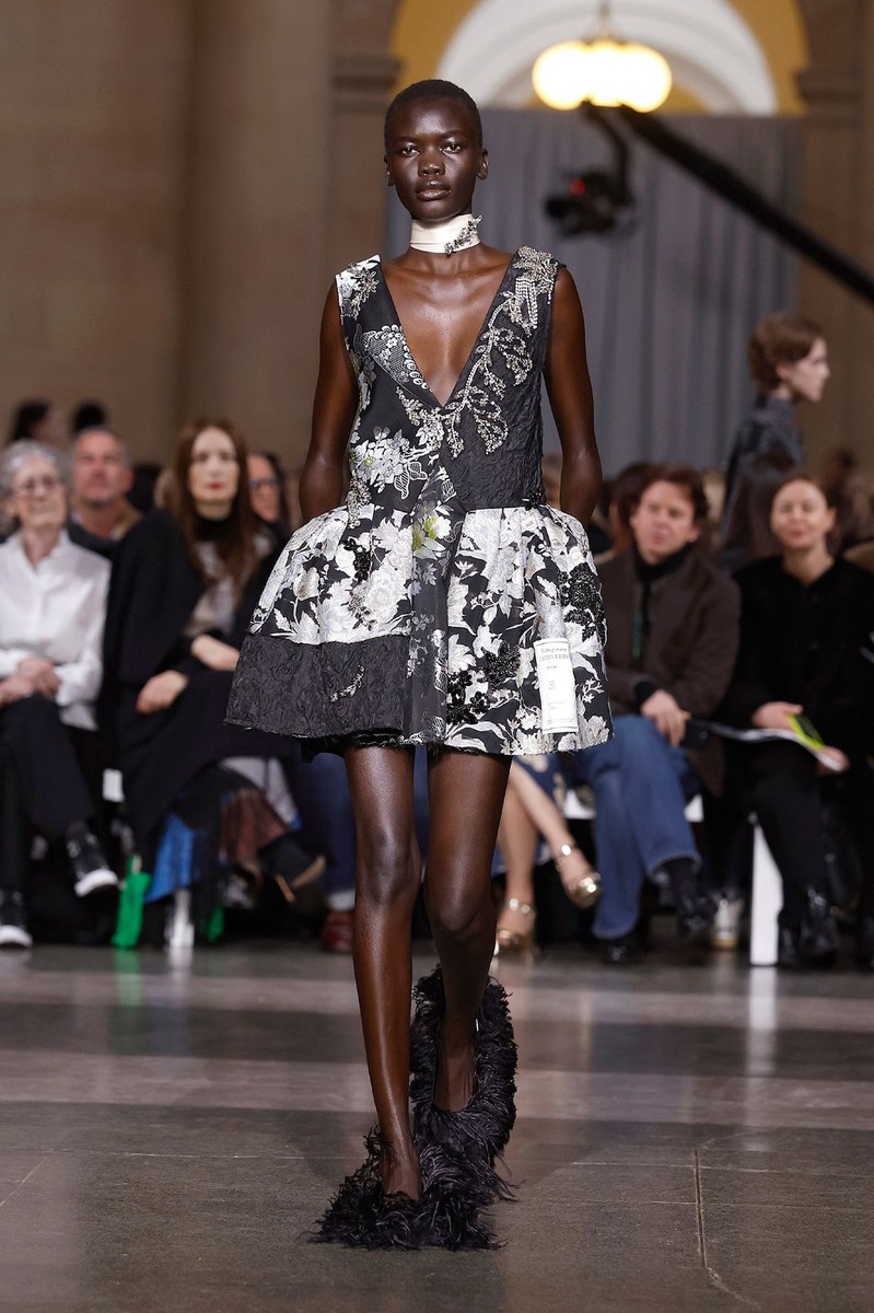 Look 2