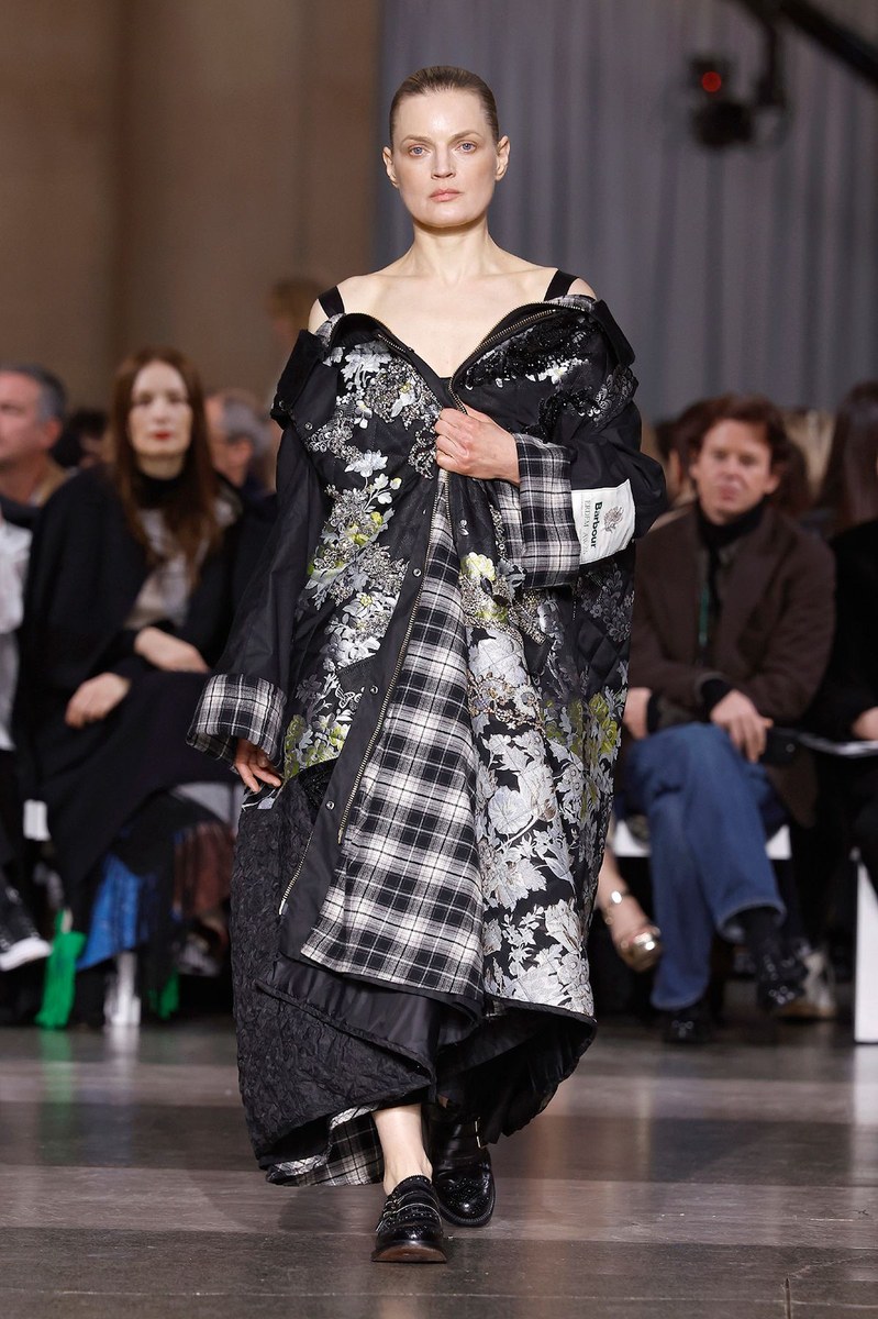 Look 3