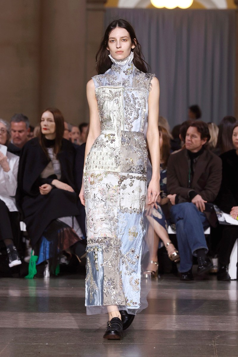 Look 24