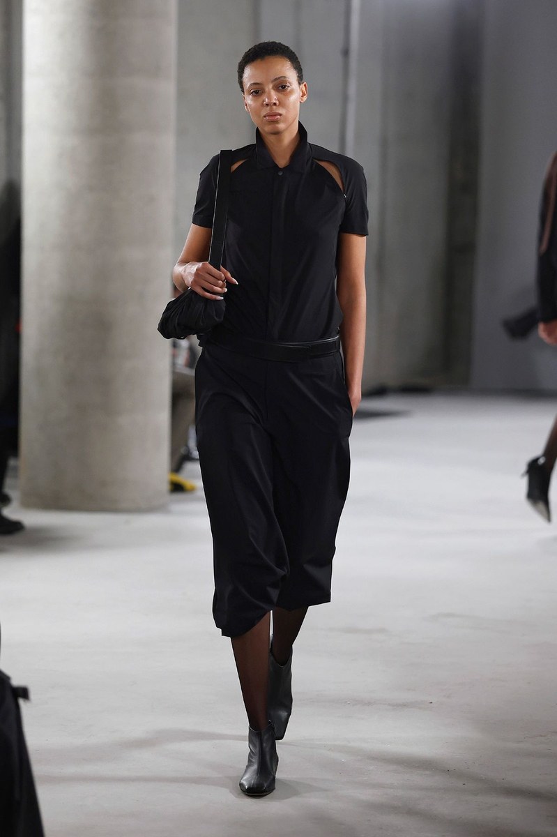 Look 13
