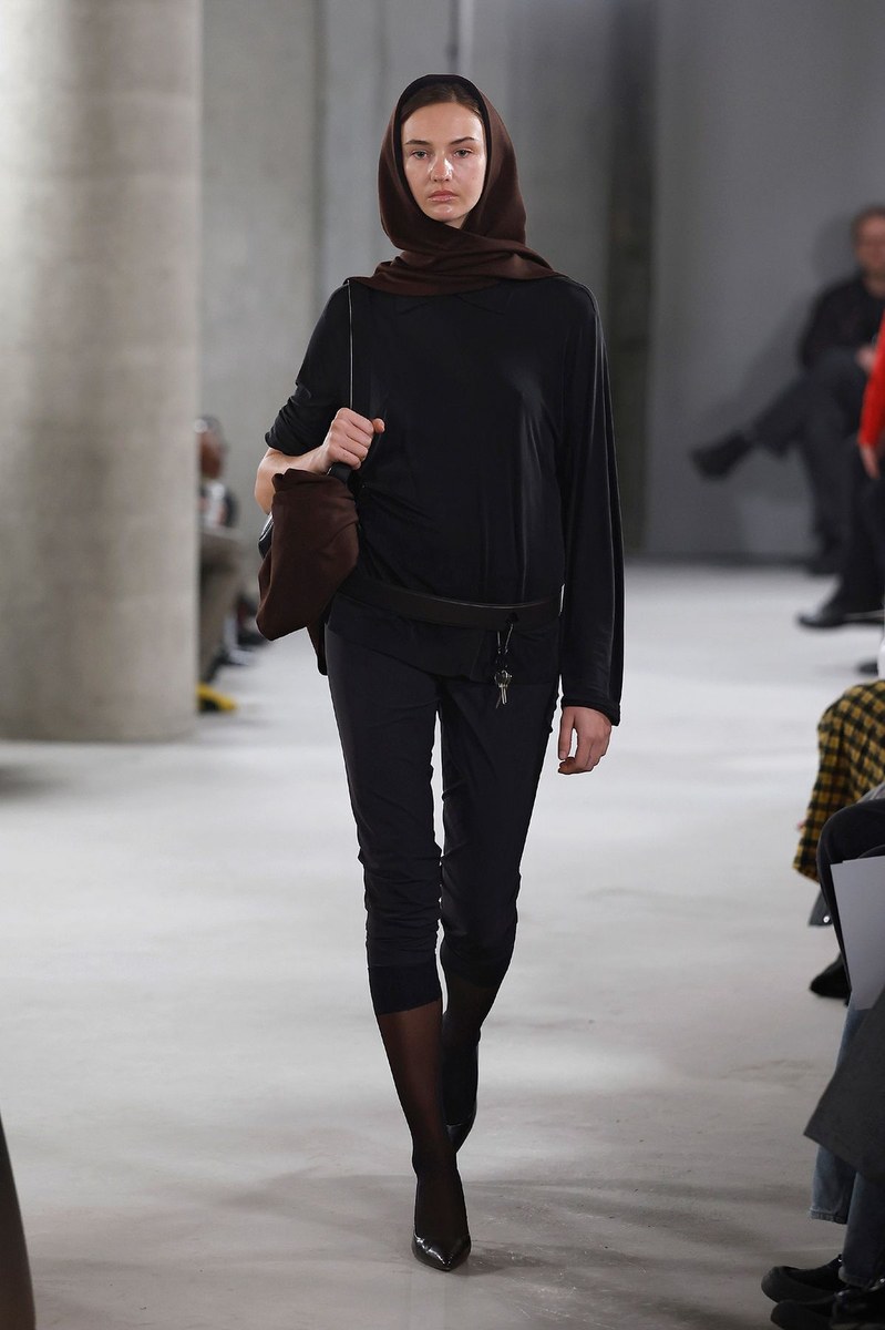 Look 14