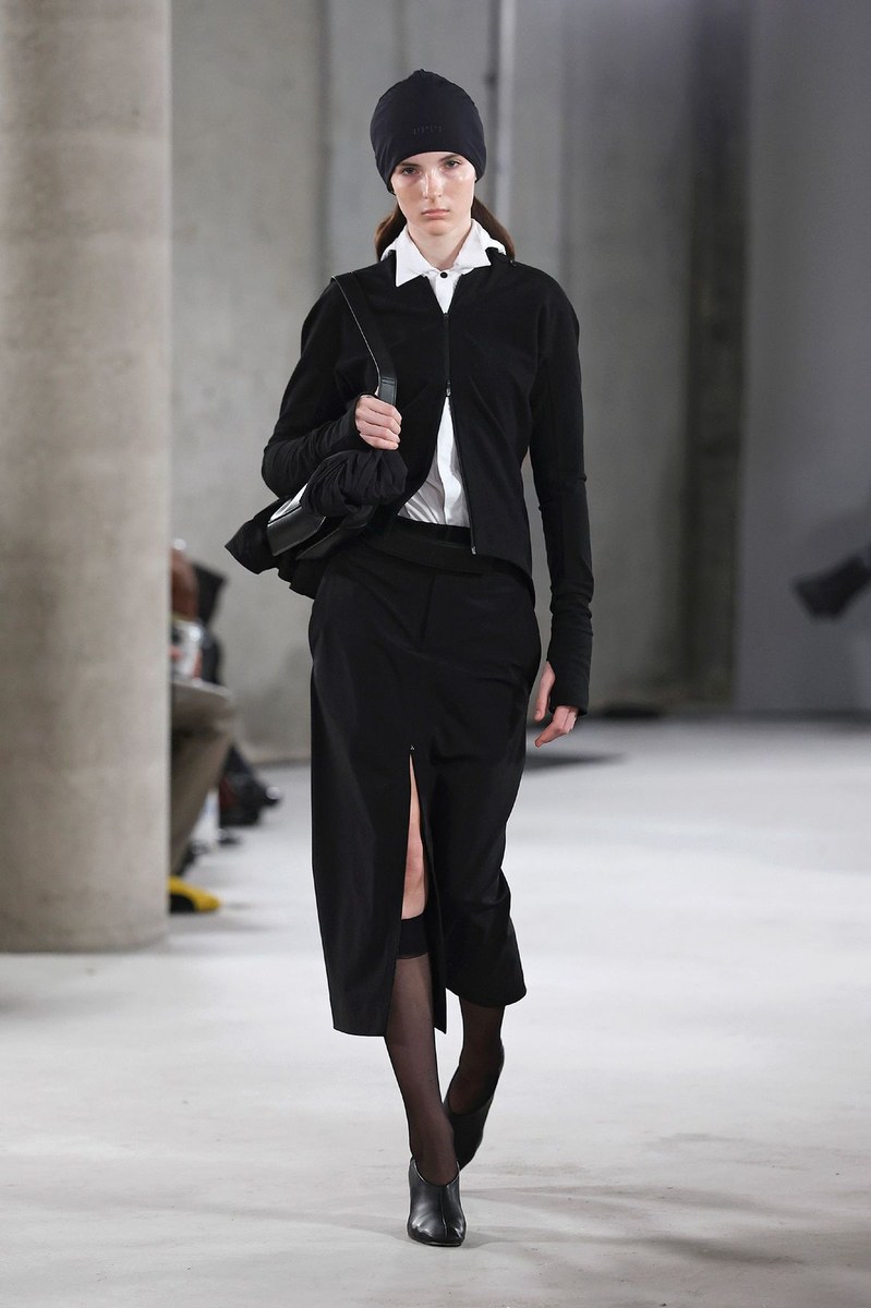 Look 19