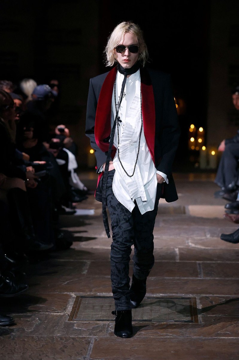Look 34