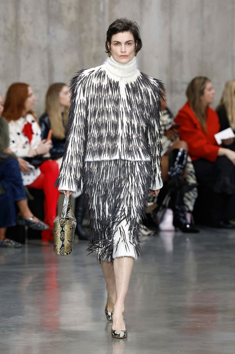 Look 2
