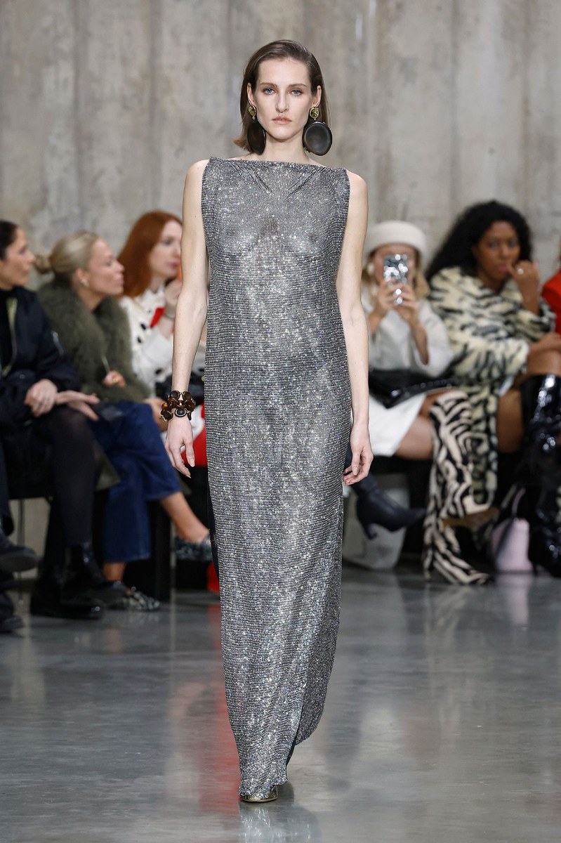 Look 12