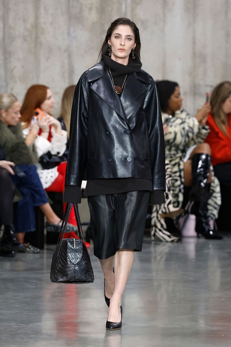 Look 13