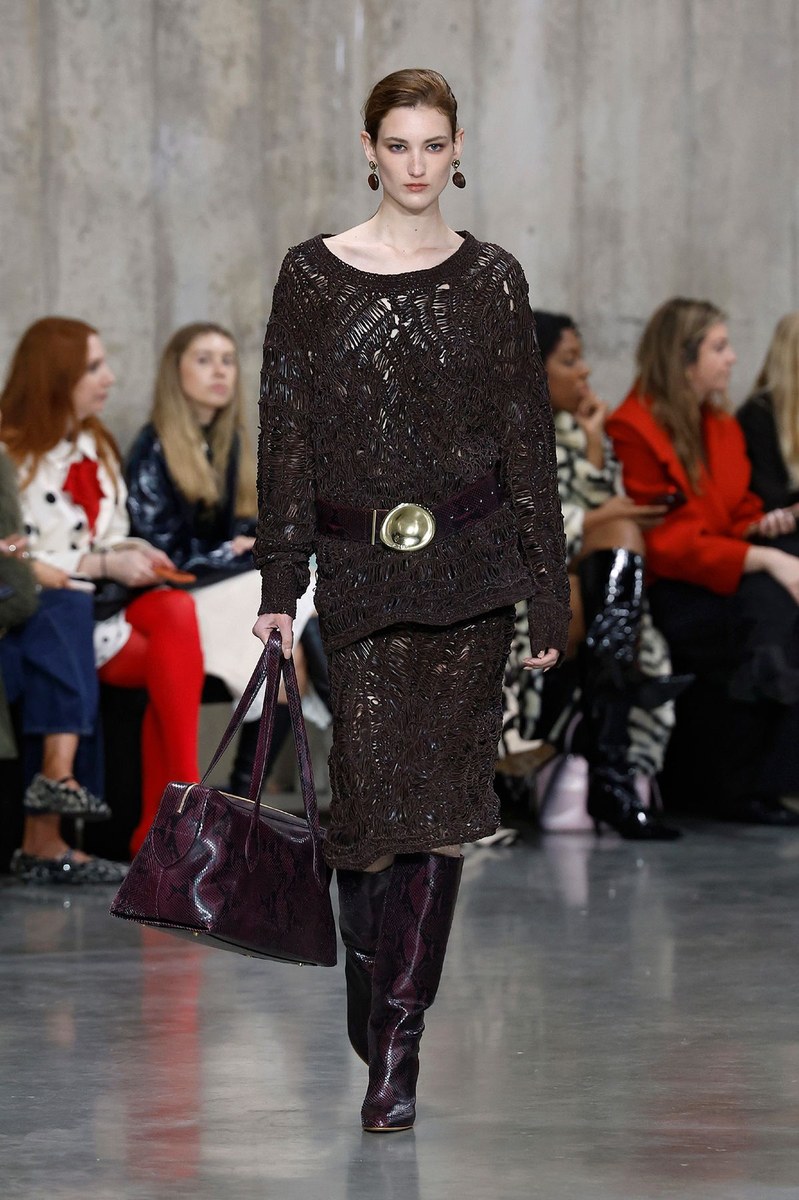 Look 32