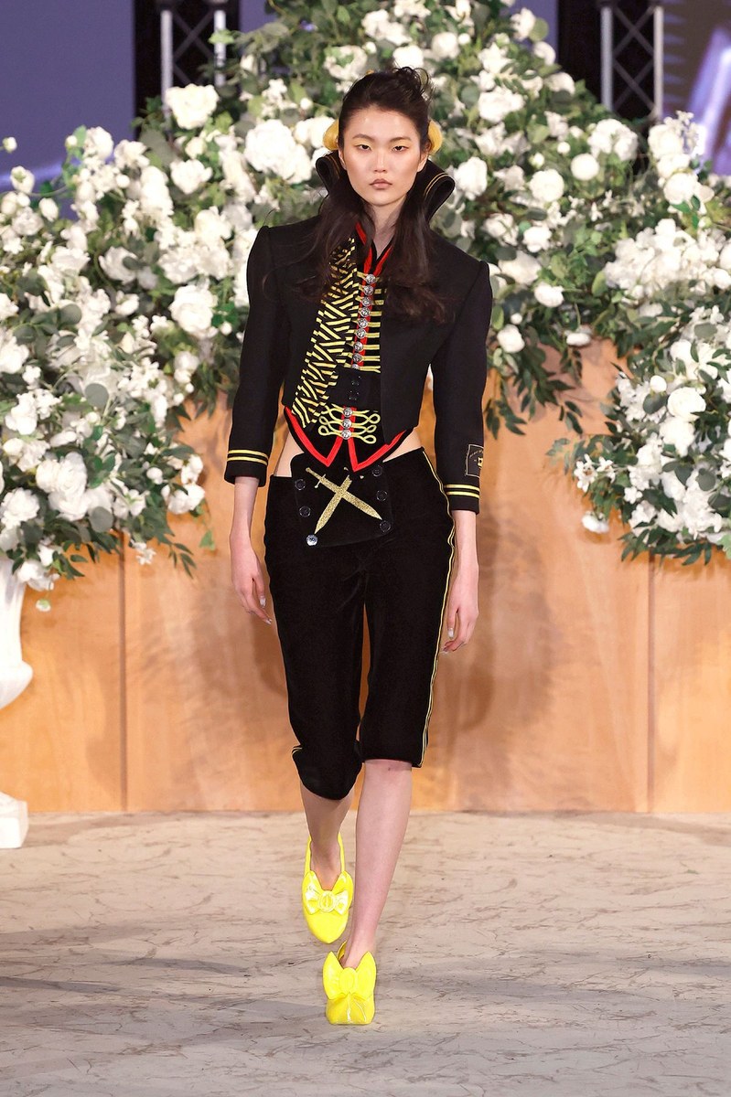 Look 7