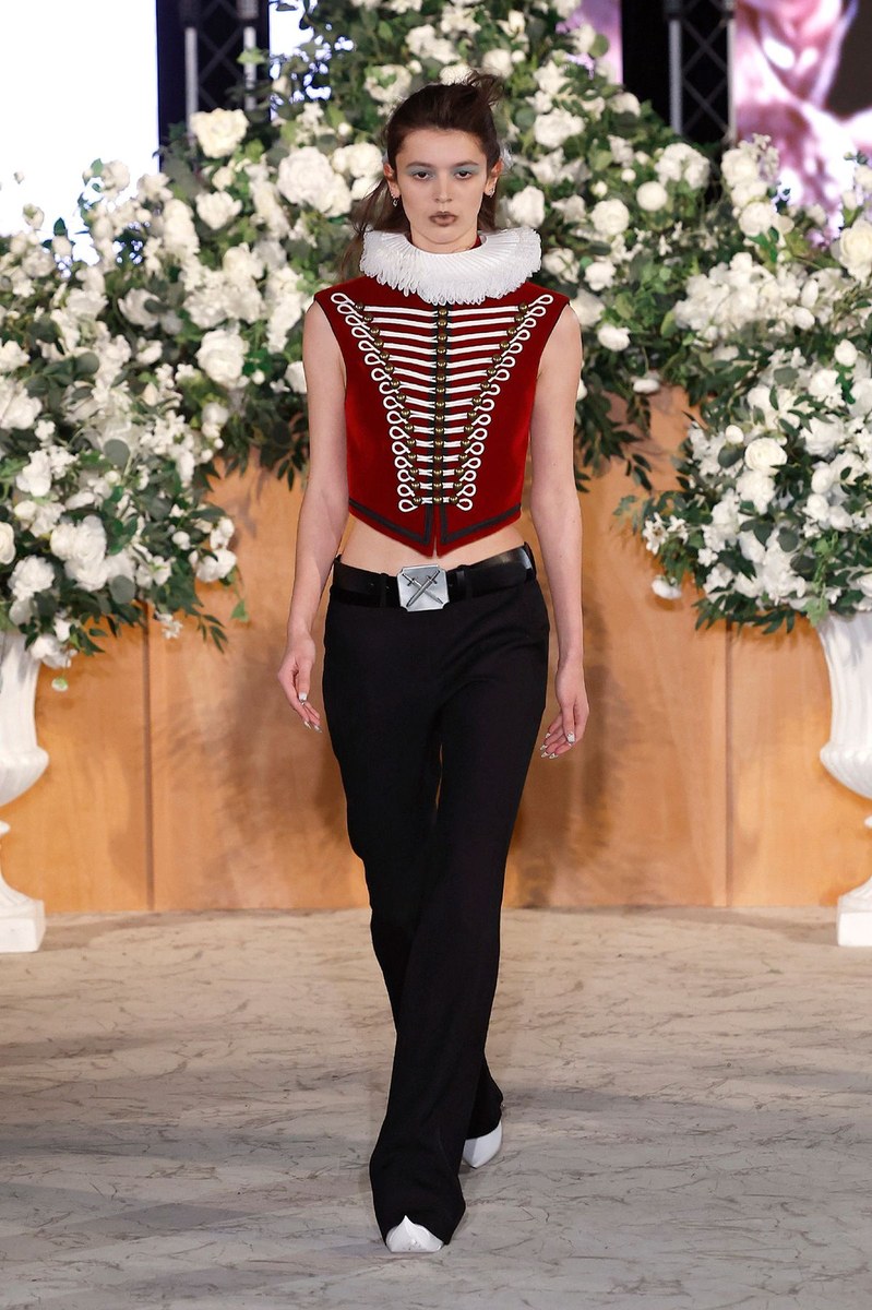Look 9
