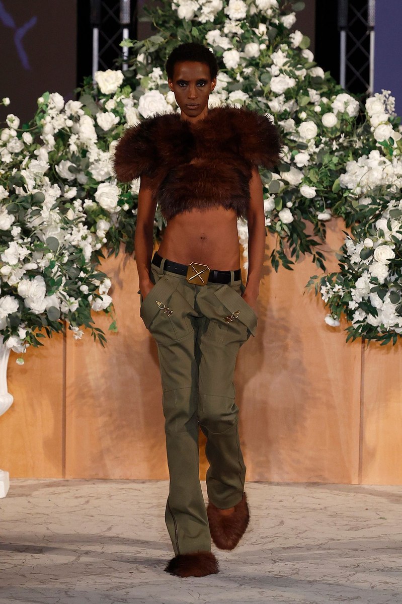 Look 19