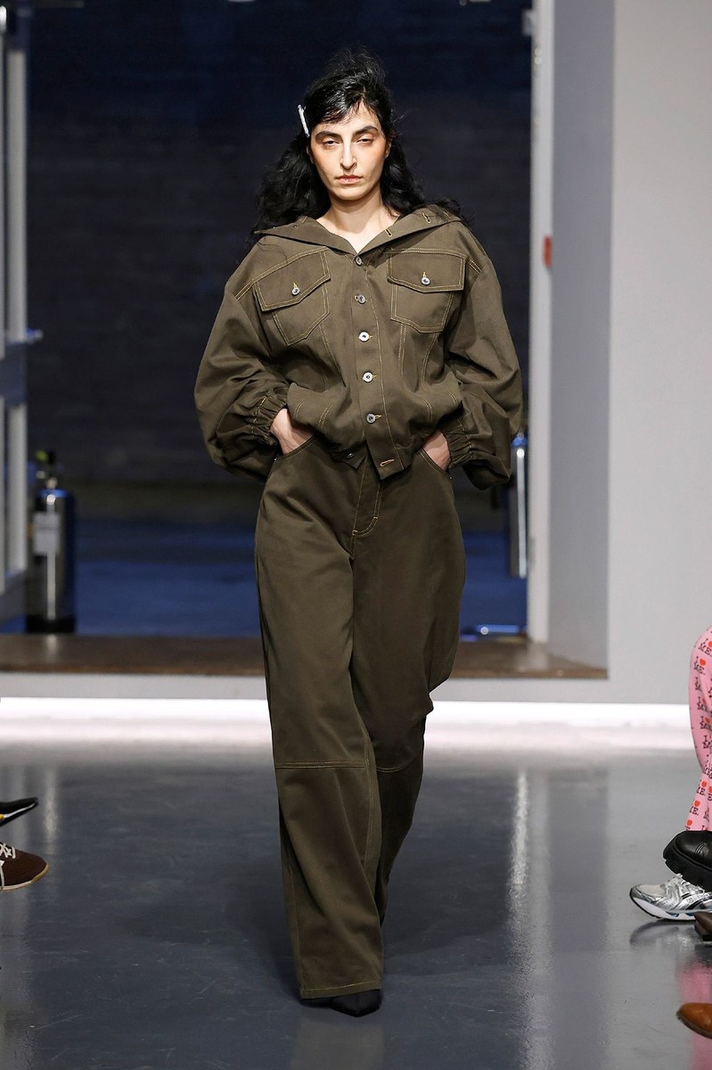 Look 40
