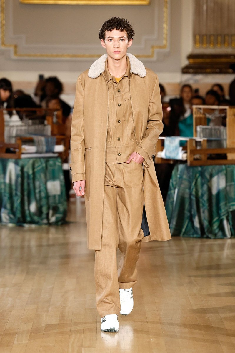 Look 4