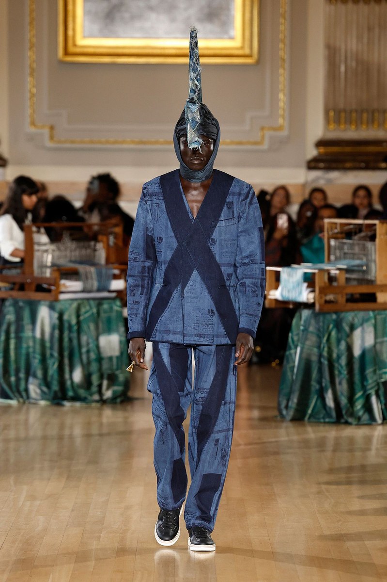 Look 13