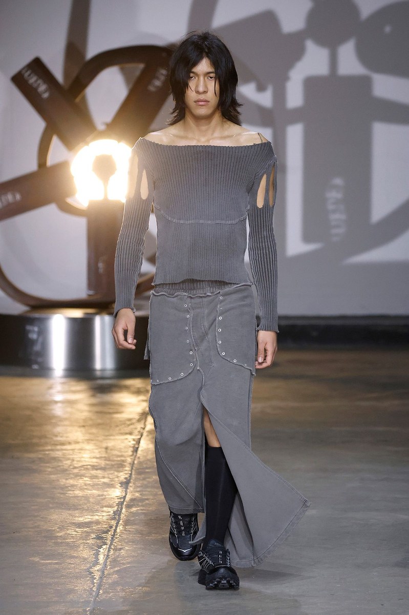 Look 8