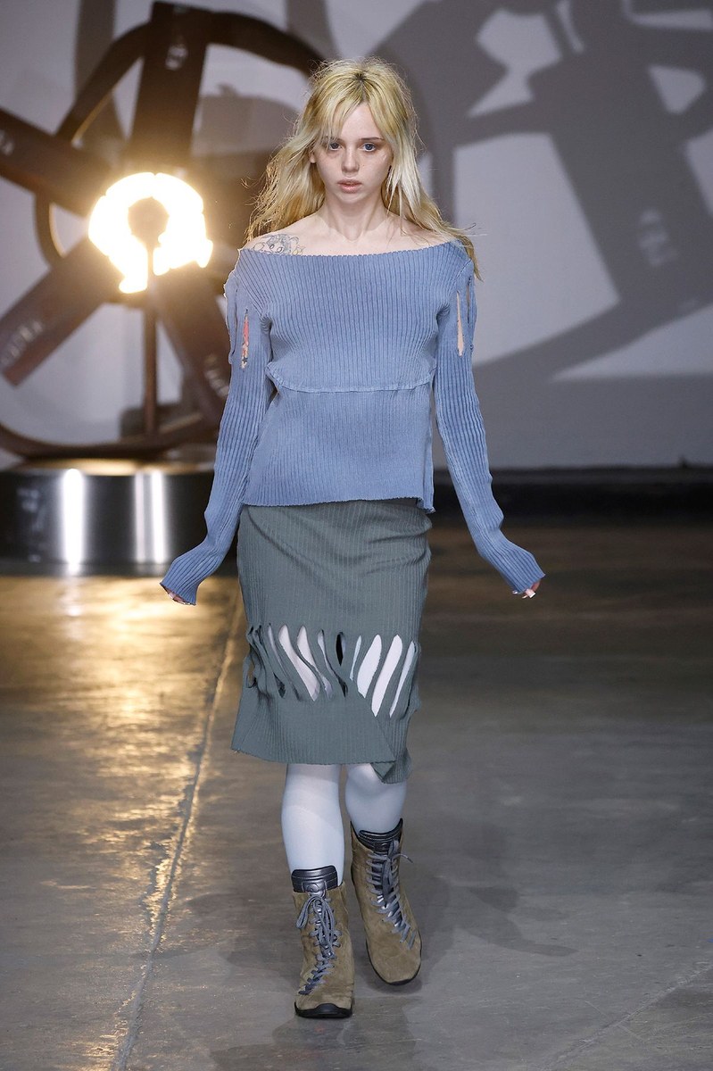 Look 17