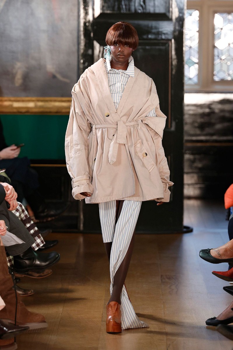 Look 4