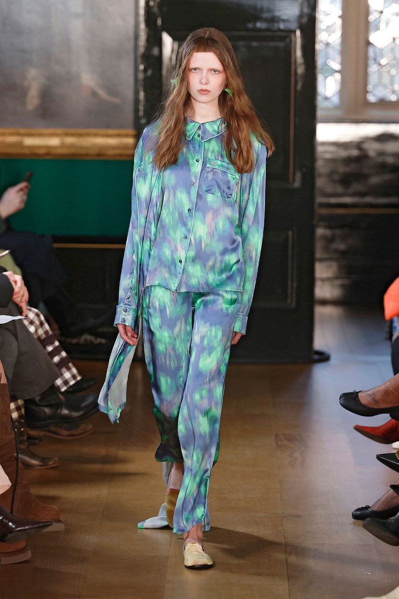 Look 7